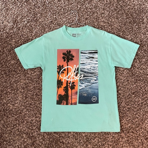 Young and Reckless tshirt - Picture 1 of 6